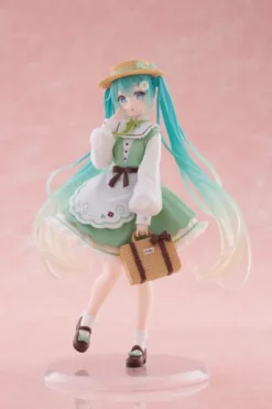 HATSUNE MIKU: ESTATUA HATSUNE MIKU FASHION COUNTRY 18 CM [CAJA MUY DAÑADA]