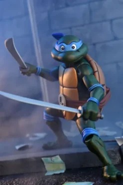 TORTUGAS NINJA (CARTOON): FIGURA LEONARDO (ULTIMATE) 18 CM [CAJA]